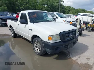 2011 Ford Ranger XL z VIN 1FTKR1AD8BPA14132, wystawiony jako IAAI lot #42680368 z przebiegiem 177 861 mil mil oraz . Historia ofert i sprzedaży dostępna na DreamBid. Obrazek 1.