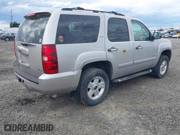 2008 Chevrolet Tahoe 3LT z VIN 1GNFK13008R260063, wystawiony jako IAAI lot #41865118 z przebiegiem 218 009 mil mil oraz . Historia ofert i sprzedaży dostępna na DreamBid. Obrazek 4.