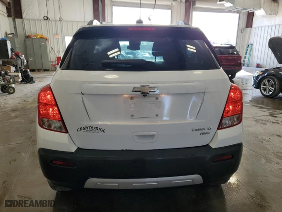 2015 Chevrolet Trax LT with VIN 3GNCJRSB5FL185341, listed as a Copart auction lot 49847035 with 150,176 mi miles and Clean Title. Bid and sale history available at carsss.com. Image 6.