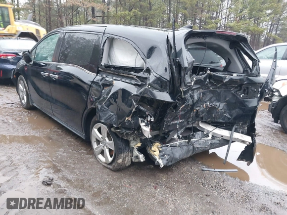 2019 Honda Odyssey EX-L with VIN 5FNRL6H75KB087076, listed as a IAAI auction lot 41542194 with 136,491 mi miles. Bid and sale history available at carsss.com. Image 3.