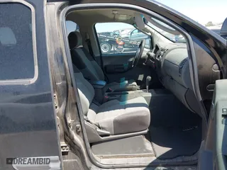 2006 Nissan Xterra X with VIN 5N1AN08W66C545993, listed as a IAAI auction lot 42081828 with 272,275 mi miles. Bid and sale history available at carsss.com. Image 5.