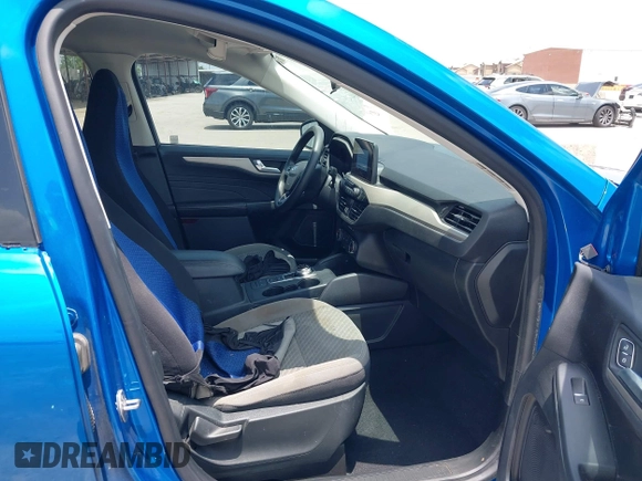 2021 Ford Escape SE with VIN 1FMCU0G66MUA96786, listed as a IAAI auction lot 42415328 with 42,236 mi miles and . Bid and sale history available at DreamBid. Image 5.