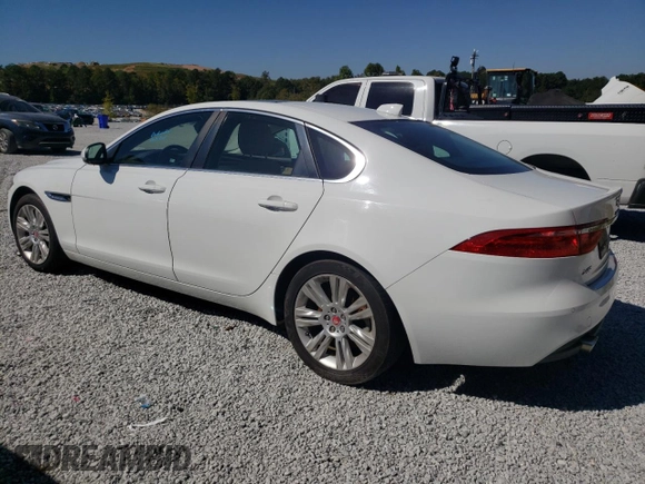 2017 Jaguar XF 35t Premium with VIN SAJBD4BV1HCY29667, listed as a Copart auction lot 75490794 with 59,636 mi miles and Clean Title. Bid and sale history available at carsss.com. Image 2.