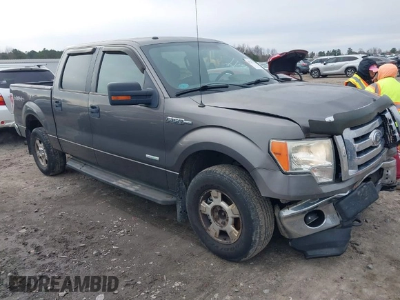 2011 Ford F-150 XLT with VIN 1FTFW1ET9BFA13928, listed as a IAAI auction lot 41745623 with 186,813 mi miles. Bid and sale history available at carsss.com. Image 1.