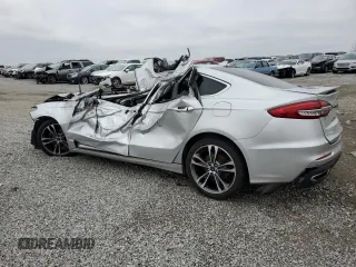 2019 Ford Fusion Titanium with VIN 3FA6P0D96KR254352, listed as a Copart auction lot 80476984 with 0 mi miles and Salvage Title. Bid and sale history available at carsss.com. Image 2.