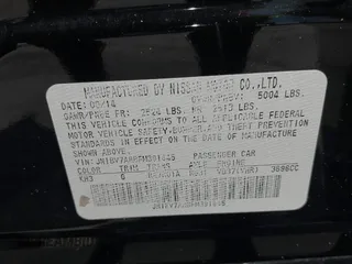 2015 Infiniti Q50 Premium with VIN JN1BV7AR8FM391645, listed as a IAAI auction lot 42158770 with 54,490 mi miles. Bid and sale history available at carsss.com. Image 9.