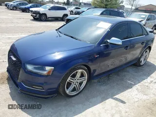 2014 Audi S4 Premium Plus z VIN WAUDGAFL1EA120568, wystawiony jako IAAI lot #42143431 z przebiegiem 81 715 mil mil oraz . Historia ofert i sprzedaży dostępna na DreamBid. Obrazek 17.