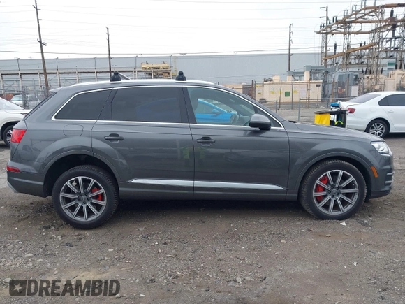 2018 Audi Q7 Premium Plus with VIN WA1LHAF70JD054404, listed as a IAAI auction lot 42068480 with 40,273 mi miles and . Bid and sale history available at DreamBid. Image 13.