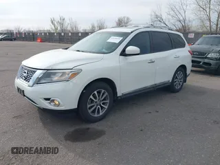 2013 Nissan Pathfinder S with VIN 5N1AR2MM1DC622044, listed as a IAAI auction lot 41878956 with 175,125 mi miles. Bid and sale history available at carsss.com. Image 2.