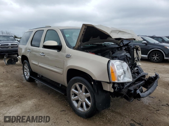 2008 GMC Yukon Denali z VIN 1GKFK63878J132157, wystawiony jako Copart lot #55180015 z przebiegiem 141 270 mil mil oraz Szkoda całkowita • Salvage title. Historia ofert i sprzedaży dostępna na DreamBid. Obrazek 4.