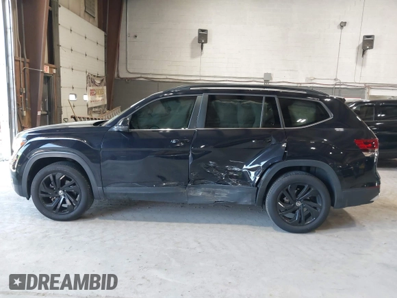 2022 Volkswagen Atlas SE with VIN 1V2KP2CA5NC509929, listed as a IAAI auction lot 42231410 with 84,678 mi miles and . Bid and sale history available at DreamBid. Image 14.