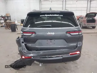 2025 Jeep Grand Cherokee Limited with VIN 1C4RJKBG3S8634319, listed as a IAAI auction lot 41817917 with 523 mi miles and . Bid and sale history available at DreamBid. Image 16.