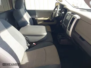 2010 Dodge Ram 1500 Sport with VIN 3D7JV1ET4AG183565, listed as a IAAI auction lot 41261584 with 124,281 mi miles. Bid and sale history available at carsss.com. Image 5.