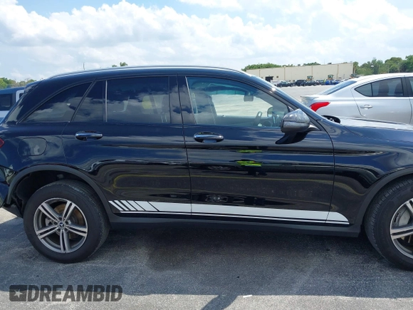 2020 Mercedes-Benz GLC 300 with VIN WDC0G8DB3LF734343, listed as a IAAI auction lot 41894613 with 88,728 mi miles and . Bid and sale history available at DreamBid. Image 13.