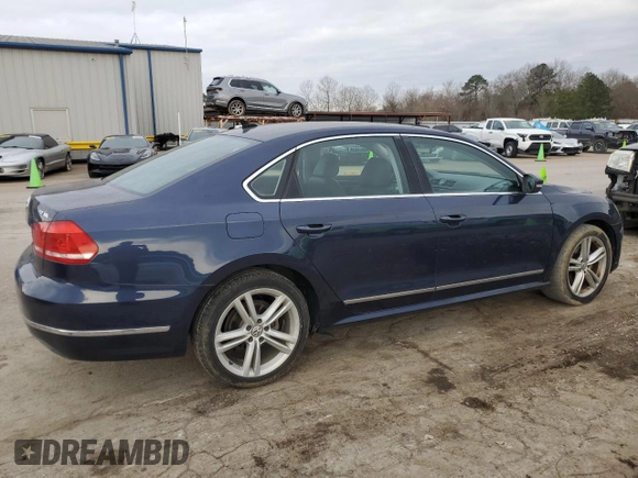 2013 Volkswagen Passat SEL Premium z VIN 1VWCN7A3XDC073524, wystawiony jako Copart lot #46759305 z przebiegiem 118 780 mil mil oraz Szkoda całkowita • Salvage title. Historia ofert i sprzedaży dostępna na DreamBid. Obrazek 3.