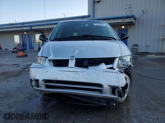 2007 Dodge Grand Caravan SXT with VIN 2D4GP44L97R146471, listed as a Copart auction lot 42560445 with 267,329 mi miles and Clean Title. Bid and sale history available at DreamBid. Image 5.
