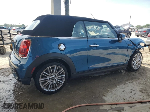 2024 MINI Convertible Cooper S z VIN WMW43DL04R3S24716, wystawiony jako Copart lot #63449955 z przebiegiem 11 863 mil mil oraz Nie do naprawy • Non repairable. Historia ofert i sprzedaży dostępna na DreamBid. Obrazek 3.