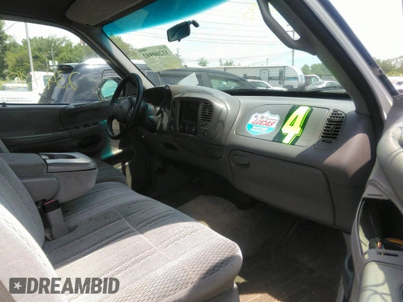 1997 Ford F-150 XL с VIN 1FTDX18W8VNB58690, выставлен на аукционе IAAI как лот 33200942 с пробегом 234 870 миль миль и . История ставок и продаж доступна на DreamBid. Изображение 5.