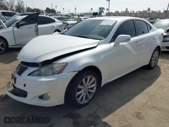 2009 Lexus IS with VIN JTHBK262595105106, listed as a IAAI auction lot 41612234 with 106,719 mi miles. Bid and sale history available at carsss.com. Image 17.