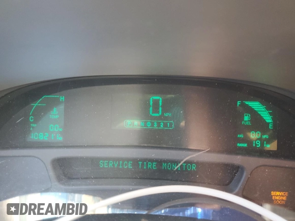 2004 Cadillac DeVille z VIN 1G6KD54Y44U226800, wystawiony jako Copart lot #61298895 z przebiegiem 108 211 mil mil oraz Szkoda całkowita • Salvage title. Historia ofert i sprzedaży dostępna na DreamBid. Obrazek 9.
