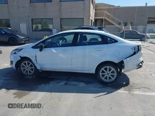 2019 Ford Fiesta SE z VIN 3FADP4BJ6KM143891, wystawiony jako IAAI lot #42244796 z przebiegiem 62 143 mil mil oraz . Historia ofert i sprzedaży dostępna na DreamBid. Obrazek 15.