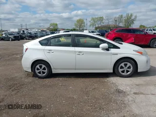2013 Toyota Prius One with VIN JTDKN3DU0D5546170, listed as a IAAI auction lot 42193801 with 204,796 mi miles. Bid and sale history available at carsss.com. Image 13.