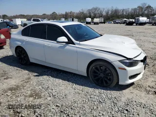 2015 BMW 3 Series 320i xDrive z VIN WBA3C3G51FNT53248, wystawiony jako Copart lot #48796835 z przebiegiem 134 063 mil mil oraz Szkoda całkowita • Salvage title. Historia ofert i sprzedaży dostępna na DreamBid. Obrazek 4.
