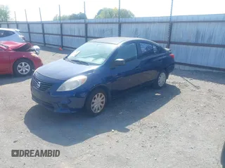 2014 Nissan Versa S Plus with VIN 3N1CN7AP4EL825698, listed as a IAAI auction lot 41915637 with 185,430 mi miles. Bid and sale history available at carsss.com. Image 2.