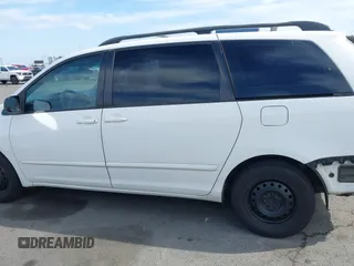 2008 Toyota Sienna CE with VIN 5TDZK23C38S145819, listed as a IAAI auction lot 42034399 with 141,830 mi miles. Bid and sale history available at carsss.com. Image 14.