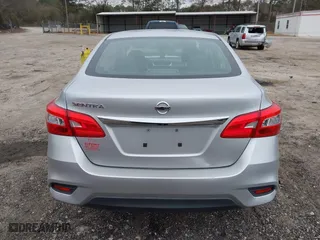 2016 Nissan Sentra S with VIN 3N1AB7AP5GY320999, listed as a IAAI auction lot 41386425 with 169,855 mi miles. Bid and sale history available at carsss.com. Image 17.