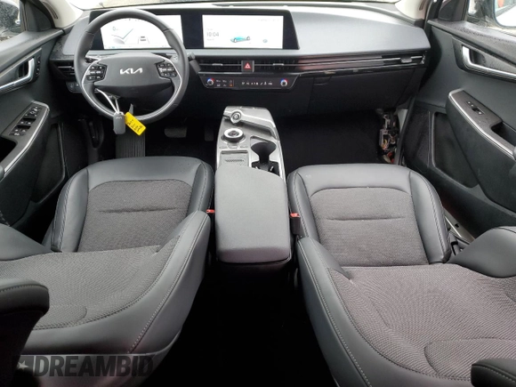 2024 Kia EV6 Light with VIN KNDC34LB5R5205287, listed as a Copart auction lot 48258725 with 10,246 mi miles and Salvage Title. Bid and sale history available at carsss.com. Image 8.