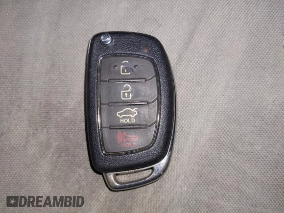2017 Hyundai Sonata Sport with VIN 5NPE34AF4HH483482, listed as a IAAI auction lot 42042834 with 82,340 mi miles. Bid and sale history available at carsss.com. Image 11.