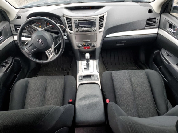 2013 Subaru Outback 2.5i Premium with VIN 4S4BRBCC7D3271704, listed as a Copart auction lot 52561885 with 155,532 mi miles and Clean Title. Bid and sale history available at carsss.com. Image 8.