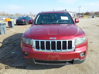 2013 Jeep Grand Cherokee Laredo with VIN 1C4RJEAG9DC538259, listed as a IAAI auction lot 41832676 with 143,000 mi miles. Bid and sale history available at carsss.com. Image 12.