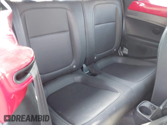 2019 Volkswagen Beetle S with VIN 3VW5DAAT7KM510898, listed as a IAAI auction lot 42567677 with Not provided miles and . Bid and sale history available at DreamBid. Image 8.