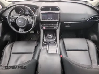 2019 Jaguar F-Pace 25t z VIN SADCS2FX0KA602177, wystawiony jako Copart lot #54498345 z przebiegiem 91 122 mil mil oraz Szkody całkowita. Historia ofert i sprzedaży dostępna na DreamBid. Obrazek 8.