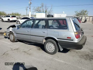 1990 Toyota Camry z VIN JT2SV21W7L0364695, wystawiony jako Copart lot #75491924 z przebiegiem 262 028 mil mil oraz Szkoda całkowita • Salvage title. Historia ofert i sprzedaży dostępna na DreamBid. Obrazek 2.