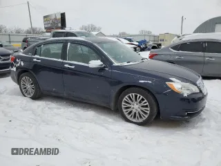 2012 Chrysler 200 Limited with VIN 1C3CCBCG2CN162104, listed as a Copart auction lot 45148505 with 129,003 mi miles and Salvage Title. Bid and sale history available at DreamBid. Image 4.