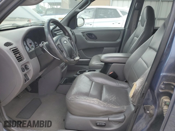 2001 Ford Escape XLT with VIN 1FMYU03131KF10968, listed as a Copart auction lot 67849474 with 197,328 mi miles and Salvage Title. Bid and sale history available at carsss.com. Image 7.
