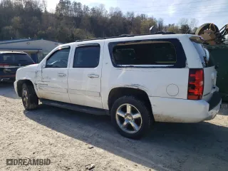 2010 Chevrolet Suburban LT with VIN 1GNUKJE3XAR260589, listed as a Copart auction lot 49301825 with 252,434 mi miles and Salvage Title. Bid and sale history available at carsss.com. Image 2.