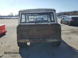 1967 Ford Bronco z VIN U15FLA88482, wystawiony jako Copart lot #47765575 z przebiegiem 69 436 mil mil oraz Czysty tytuł • Clean title. Historia ofert i sprzedaży dostępna na DreamBid. Obrazek 6.