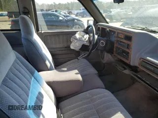 1995 Dodge Dakota z VIN 1B7GL23X3SS136589, wystawiony jako Copart lot #86889194 z przebiegiem 126 001 mil mil oraz Szkoda całkowita • Salvage title. Historia ofert i sprzedaży dostępna na DreamBid. Obrazek 7.