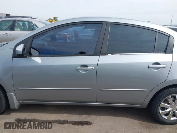 2011 Nissan Sentra S with VIN 3N1AB6AP6BL676667, listed as a IAAI auction lot 41597167 with 96,724 mi miles and . Bid and sale history available at DreamBid. Image 14.