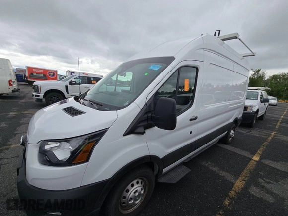 2023 Ford Transit Cargo с VIN 1FTBR2X82PKA60186, выставлен на аукционе IAAI как лот 42573161 с пробегом 47 202 миль миль и . История ставок и продаж доступна на DreamBid. Изображение 33.