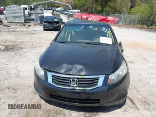 2010 Honda Accord EX-L z VIN 1HGCP2F80AA136658, wystawiony jako IAAI lot #42002868 z przebiegiem 160 450 mil mil oraz . Historia ofert i sprzedaży dostępna na DreamBid. Obrazek 12.