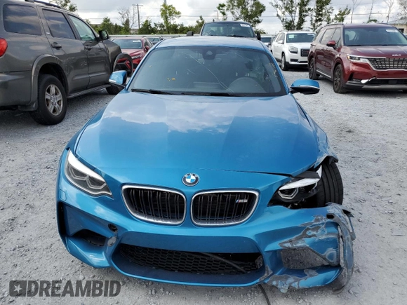 2018 BMW M2 z VIN WBS1J5C53JVD36649, wystawiony jako Copart lot #57961455 z przebiegiem 55 751 mil mil oraz Szkoda całkowita • Salvage title. Historia ofert i sprzedaży dostępna na DreamBid. Obrazek 5.