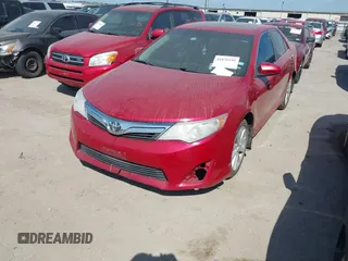 2014 Toyota Camry SE with VIN 4T1BK1FK8EU547143, listed as a IAAI auction lot 41876192 with 209,535 mi miles. Bid and sale history available at carsss.com. Image 17.