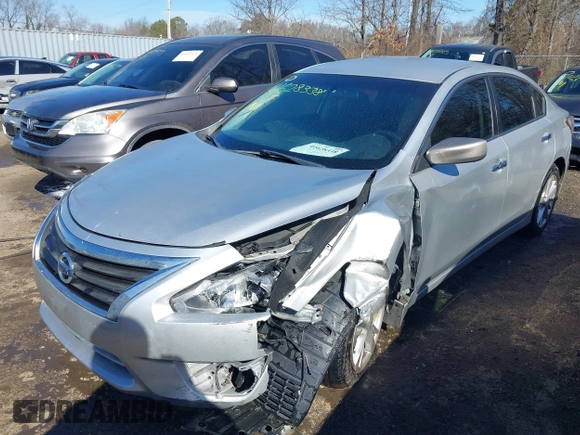 2014 Nissan Altima SV with VIN 1N4AL3AP4EC289372, listed as a IAAI auction lot 41628338 with 249,902 mi miles and . Bid and sale history available at DreamBid. Image 6.