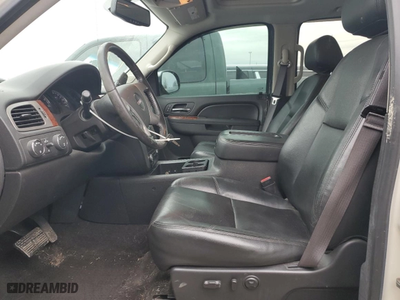 2013 GMC Sierra 1500 SLT with VIN 3GTP2WE70DG252706, listed as a Copart auction lot 46820205 with 145,676 mi miles and Salvage Title. Bid and sale history available at carsss.com. Image 7.