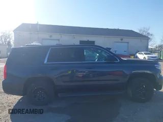 2019 Chevrolet Tahoe Commercial z VIN 1GNLCDEC1KR234717, wystawiony jako IAAI lot #41972258 z przebiegiem 53 628 mil mil oraz . Historia ofert i sprzedaży dostępna na DreamBid. Obrazek 1.